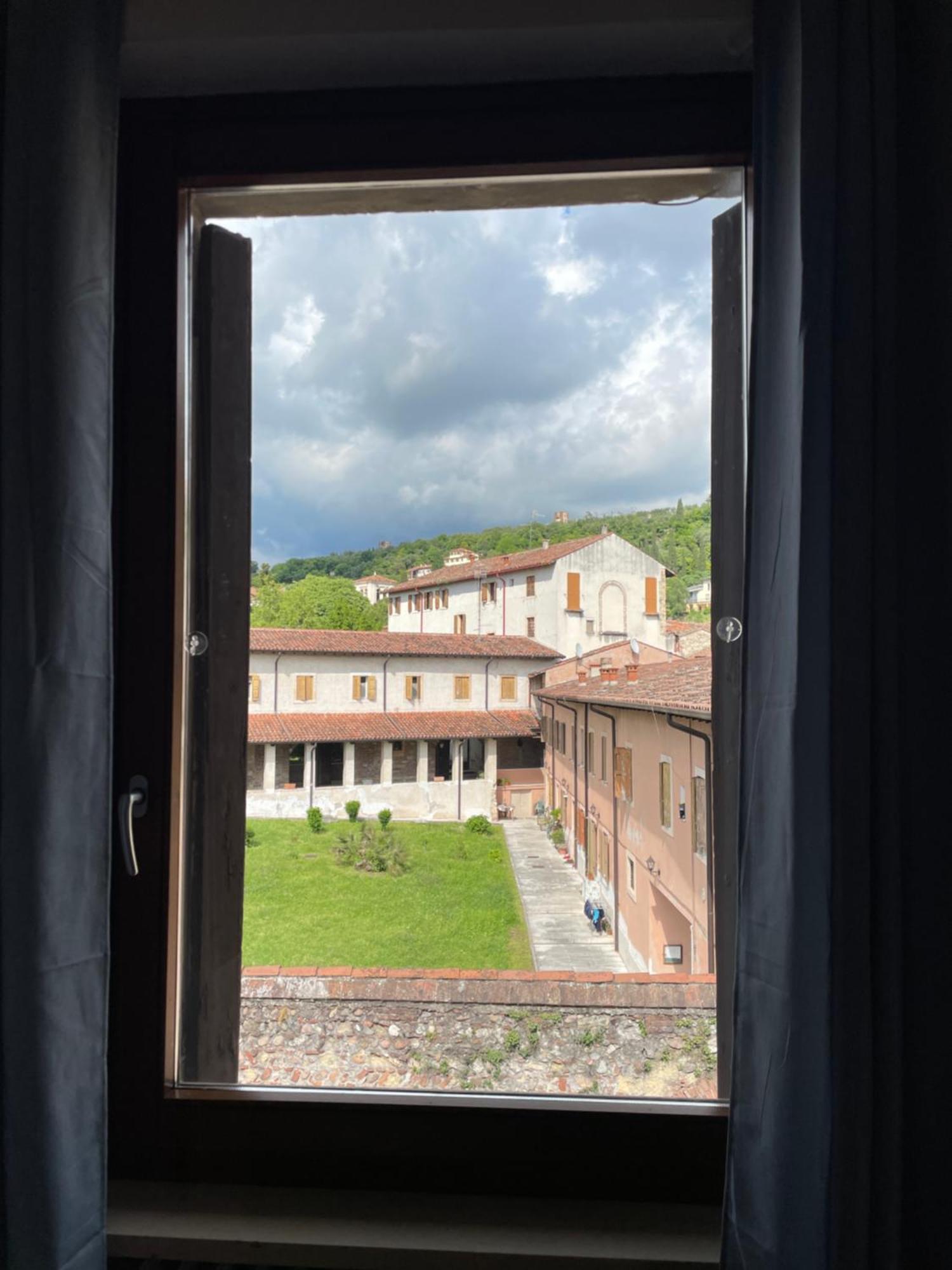 La Veronetta Di Franca Bagian luar foto